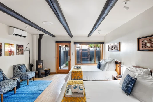 gemini bedroom