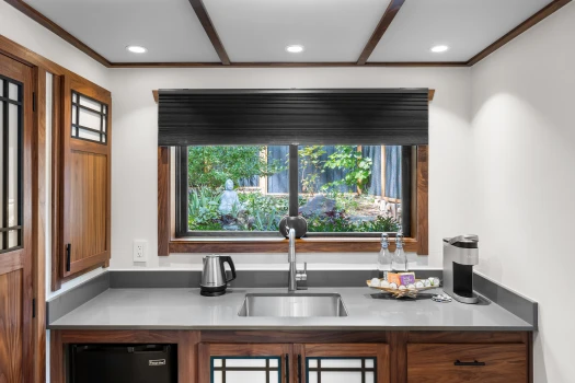 mikazuki kitchen sink