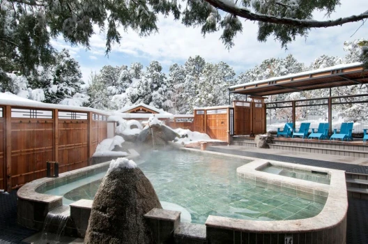 grand bath snow