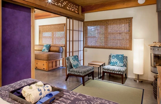 suigetsu bedroom