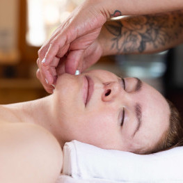 myofacial chin squeeze